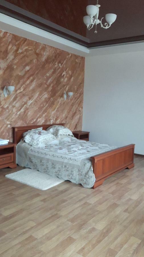 Appartement Киевская 43 à Khorol Extérieur photo